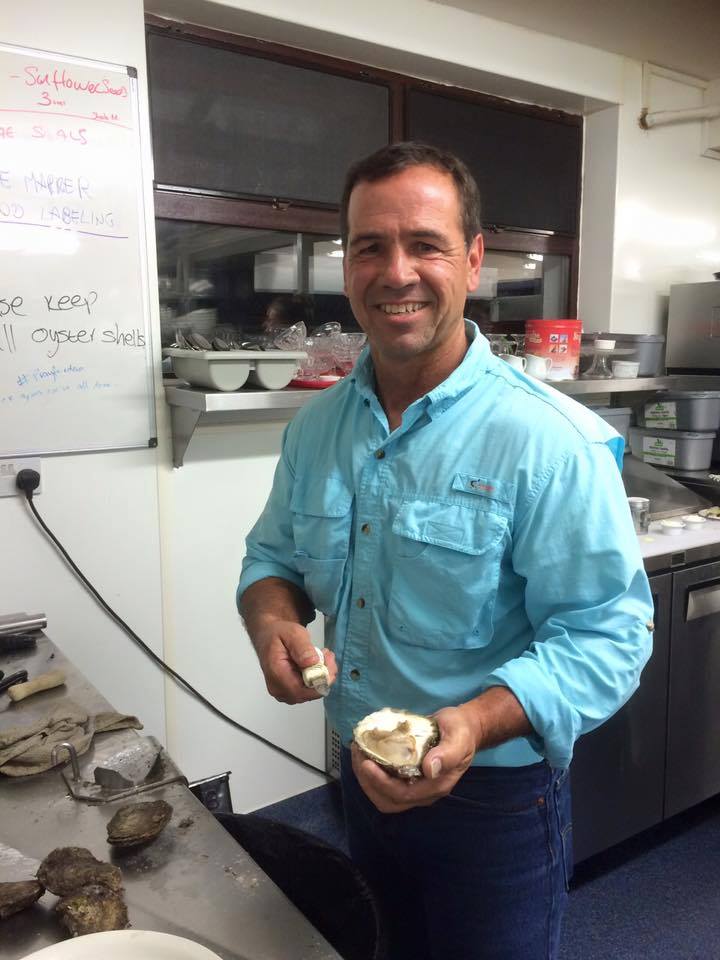 baton rouge oyster shuckers