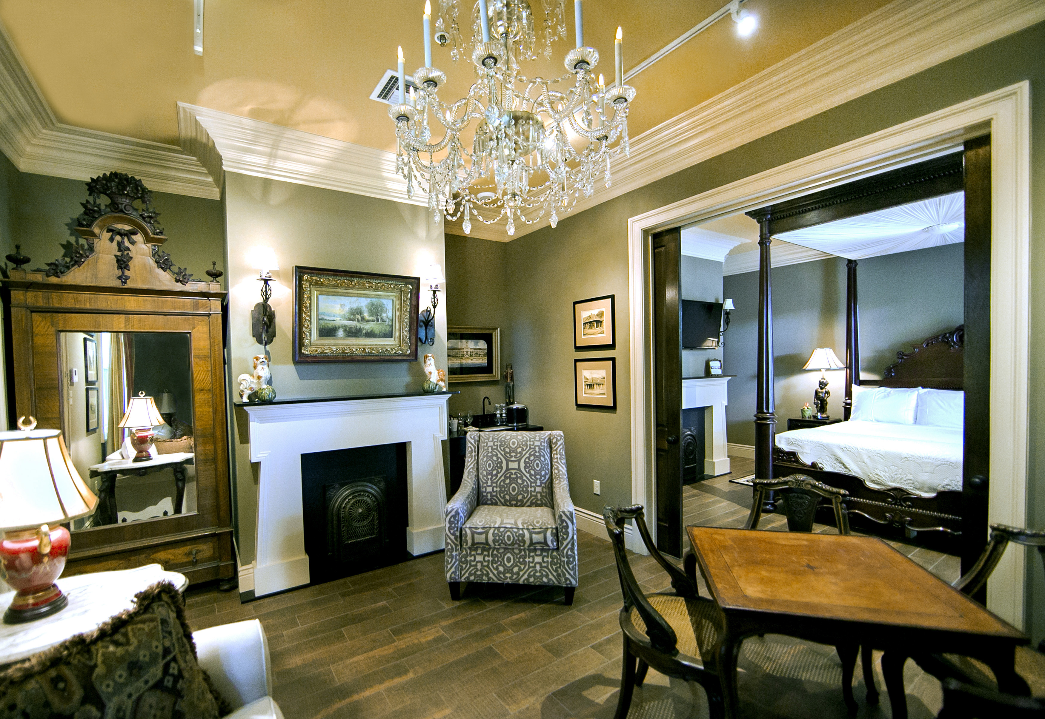 Houmas HouseDarrow, LA©Judi Bottoni