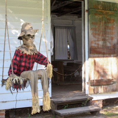 haintsscarecrow400square